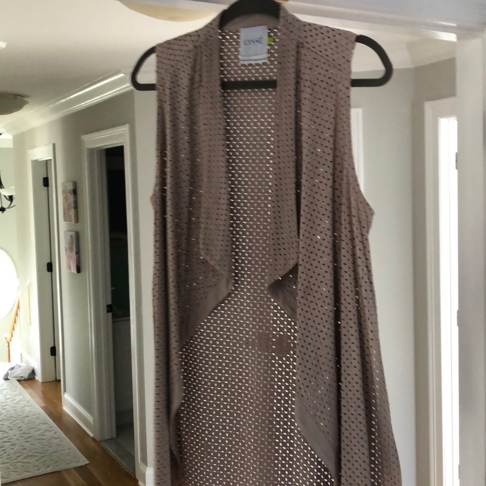 Lysse laser cut cascading vest size SMALL